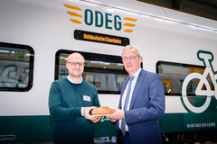 ODEG NES 22 Lars Gehrke, Geschäftsführer ODEG + Guido Beermann, Minister für Infrastruktur und Landesplanung BRB